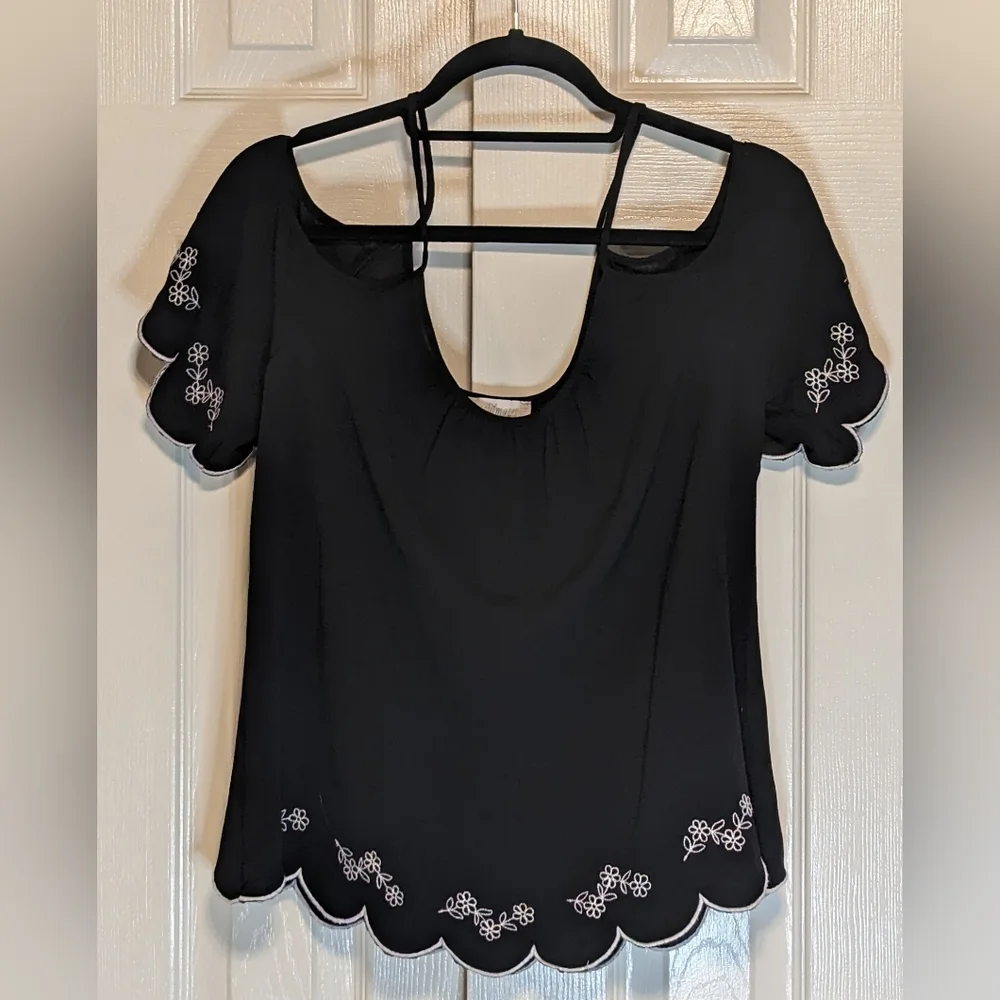 5/$25 Soulmates Open Shoulder Blouse - Picture 2 of 6